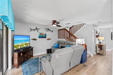 9129 N Vineyard Lake Drive Plantation FL 33324