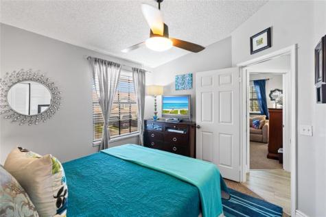 9129 N Vineyard Lake Drive Plantation FL 33324