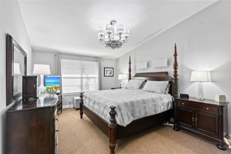 9129 N Vineyard Lake Drive Plantation FL 33324