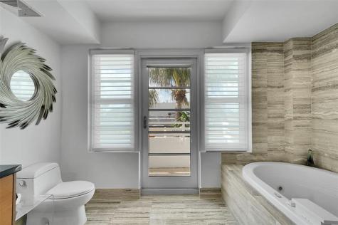 101 S Fort Lauderdale Beach Boulevard Fort Lauderdale FL 33316