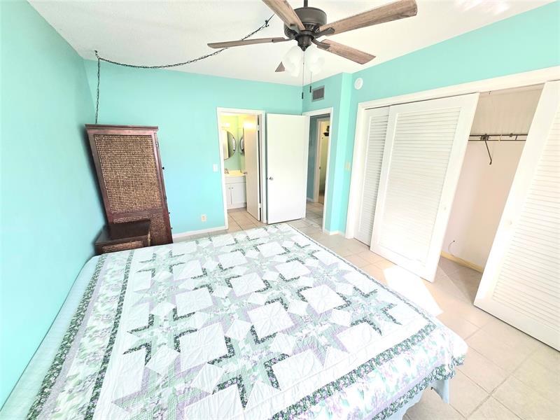 3200 NE 7th Court Pompano Beach FL 33062