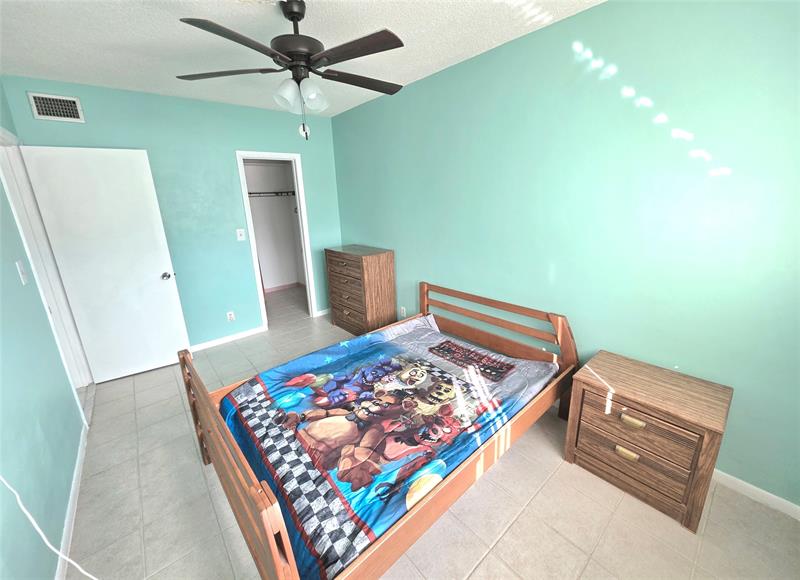 3200 NE 7th Court Pompano Beach FL 33062