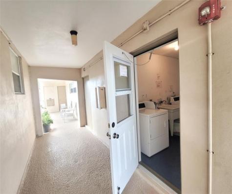 3200 NE 7th Court Pompano Beach FL 33062