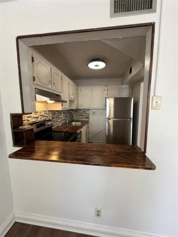 9141 Sunrise Lakes Boulevard Sunrise FL 33322