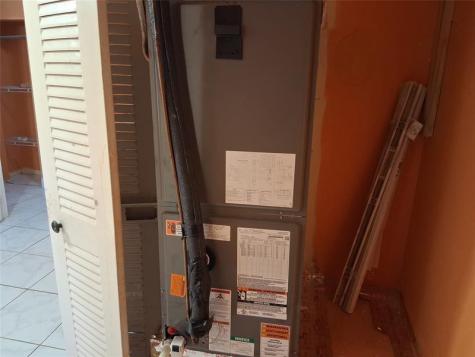 1349 Seaview North Lauderdale FL 33068