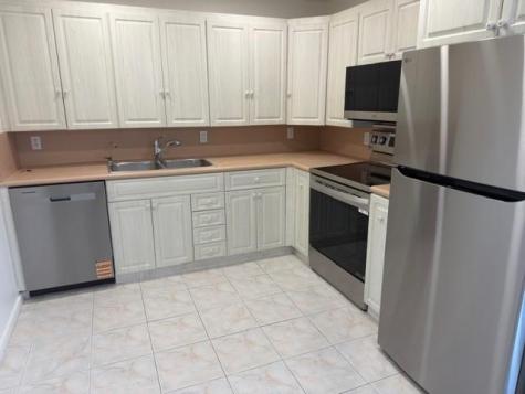 2053 Rexford C Boca Raton FL 33434