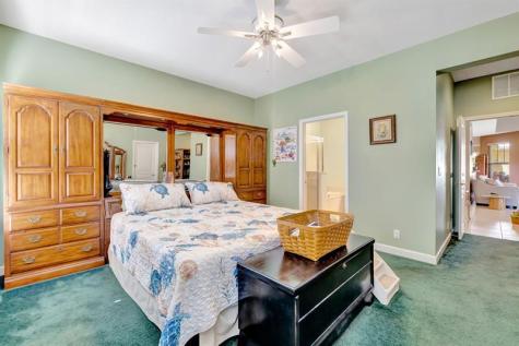 10439 SW West Park Avenue Port St Lucie FL 34987
