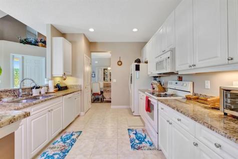 10439 SW West Park Avenue Port St Lucie FL 34987