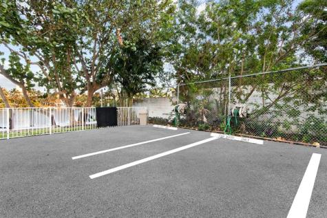 1170 N Federal Highway Fort Lauderdale FL 33304