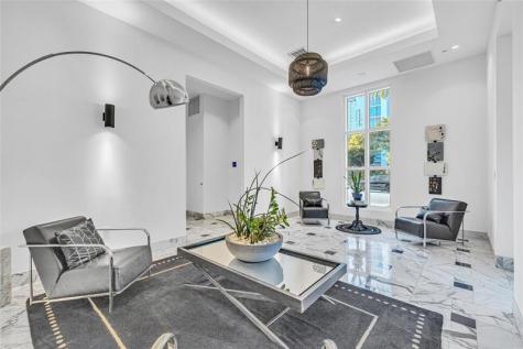 2275 Biscayne Boulevard Miami FL 33137