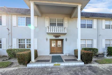 1560 Mckinley Street Hollywood FL 33020