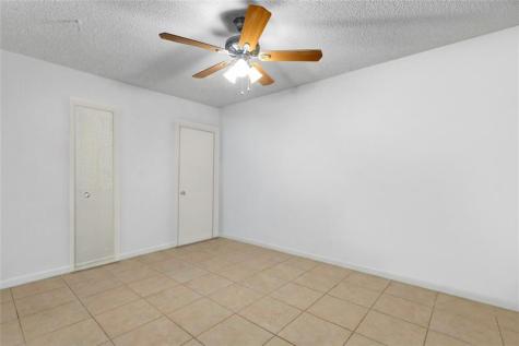 1560 Mckinley Street Hollywood FL 33020