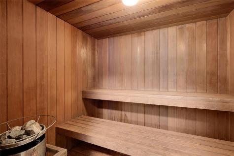 1560 Mckinley Street Hollywood FL 33020