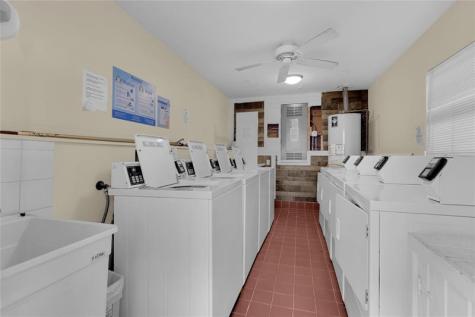 1560 Mckinley Street Hollywood FL 33020