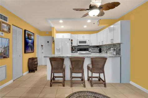 1560 Mckinley Street Hollywood FL 33020