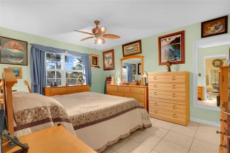 1560 Mckinley Street Hollywood FL 33020