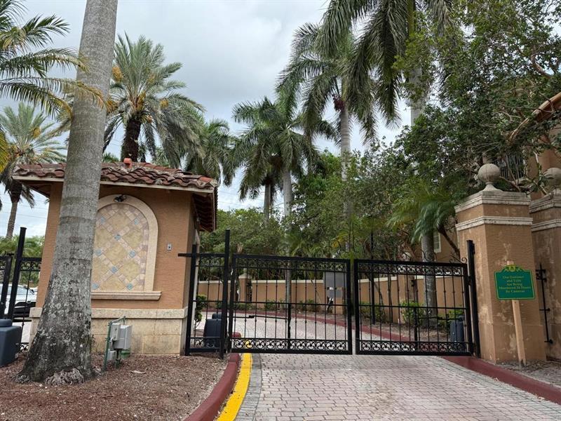 4808 N State Road 7 Pompano Beach FL 33073