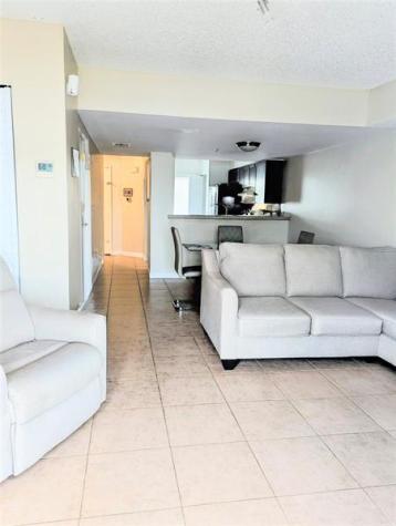 158 Riviera Circle Weston FL 33326