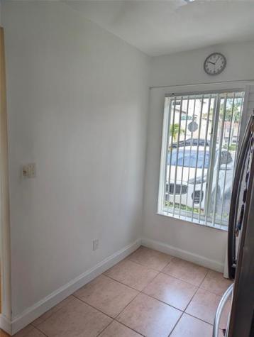 158 Riviera Circle Weston FL 33326