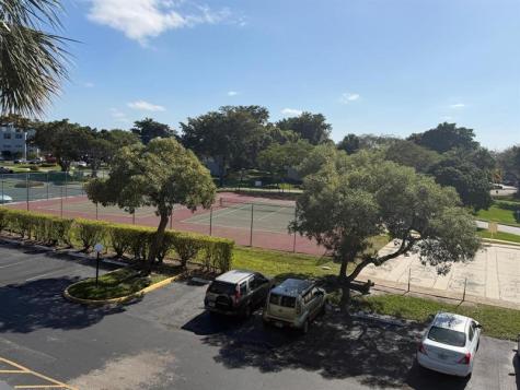 9301 N Lime Bay Boulevard Tamarac FL 33321