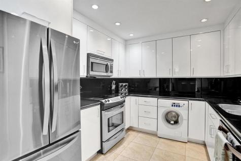 2000 S Ocean Boulevard Lauderdale By The Sea FL 33062