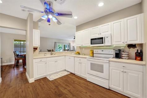 1081 SW 110th Lane Davie FL 33324