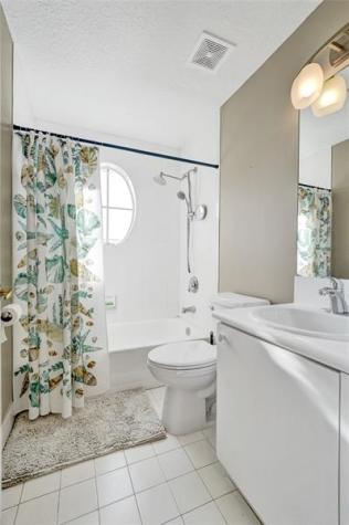 1081 SW 110th Lane Davie FL 33324