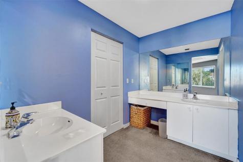 1081 SW 110th Lane Davie FL 33324