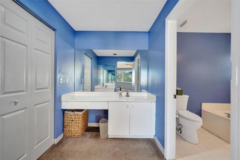 1081 SW 110th Lane Davie FL 33324