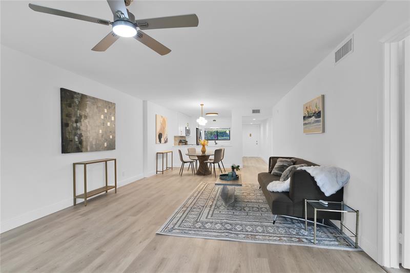 15461 Pembridge 112 Drive Delray Beach FL 33484