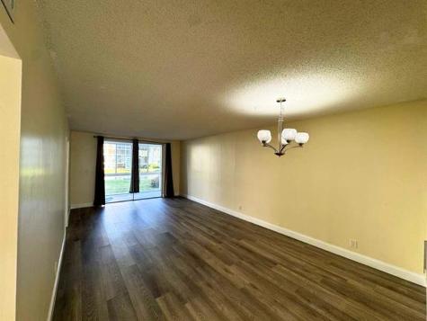 6005 Del Lago Circle Sunrise FL 33313
