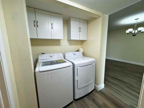 6005 Del Lago Circle Sunrise FL 33313