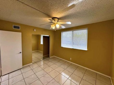 6005 Del Lago Circle Sunrise FL 33313