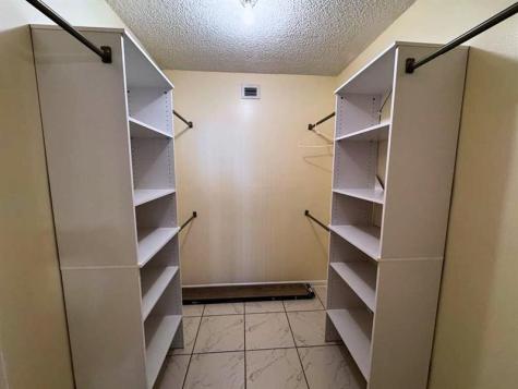 6005 Del Lago Circle Sunrise FL 33313