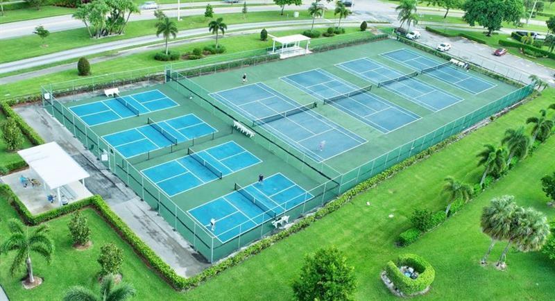 446 Fanshaw K Boca Raton FL 33434