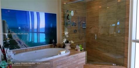 16001 Collins Avenue Sunny Isles Beach FL 33160