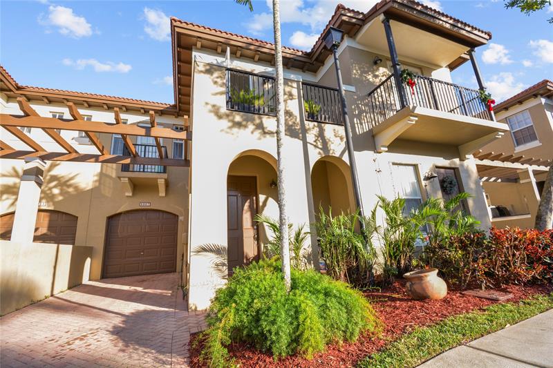 6927 Julia Gardens Drive Coconut Creek FL 33073