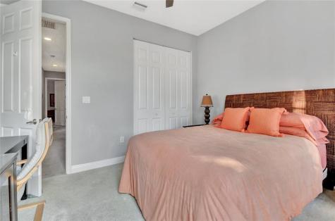 6927 Julia Gardens Drive Coconut Creek FL 33073