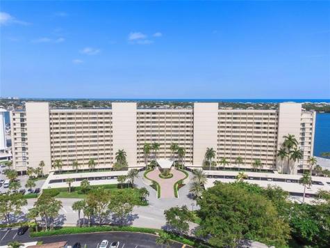 136 Lakeshore Drive North Palm Beach FL 33408