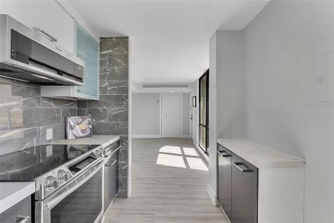 136 Lakeshore Drive North Palm Beach FL 33408