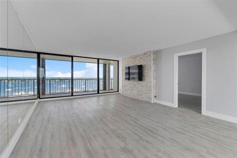 136 Lakeshore Drive North Palm Beach FL 33408
