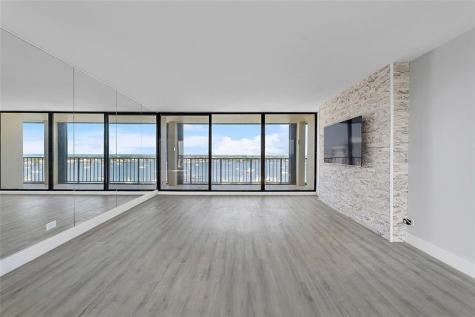 136 Lakeshore Drive North Palm Beach FL 33408