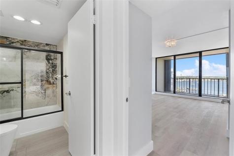 136 Lakeshore Drive North Palm Beach FL 33408