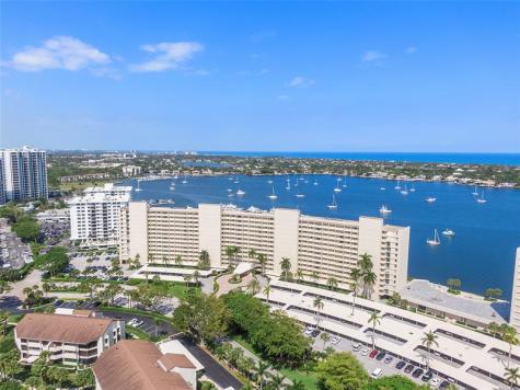 136 Lakeshore Drive North Palm Beach FL 33408