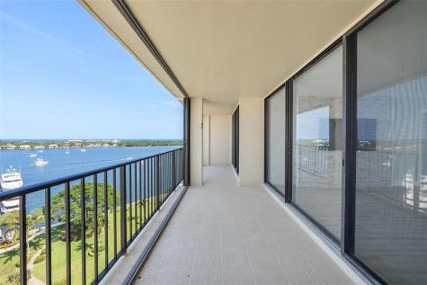 136 Lakeshore Drive North Palm Beach FL 33408