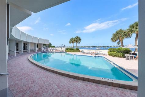 136 Lakeshore Drive North Palm Beach FL 33408