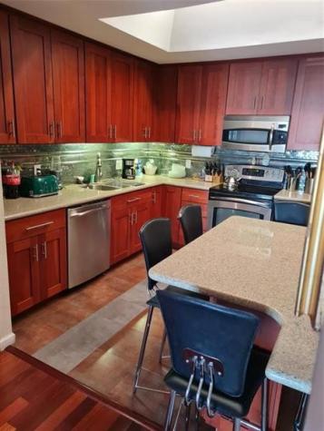 2851 NE 183 Aventura FL 33160