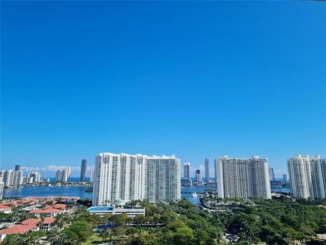 2851 NE 183 Aventura FL 33160