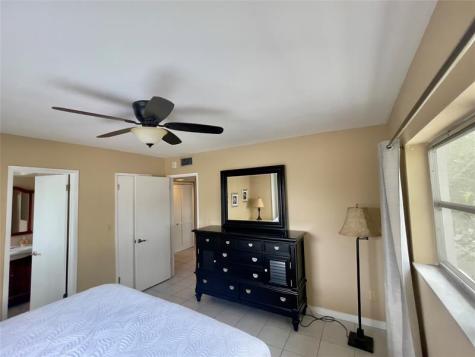 651 E Pine Drive Pompano Beach FL 33060