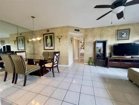 651 E Pine Drive Pompano Beach FL 33060